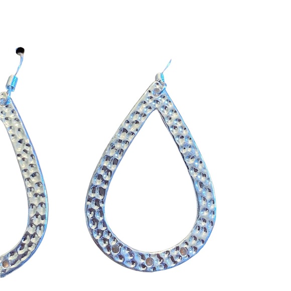 Hammered Metal Hollow Teardrop Drop Earrings - Picture 3 of 5